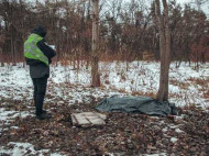 Был связан и засыпан травой: под Херсоном нашли убитым фермера