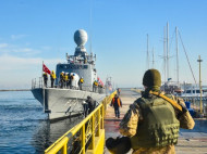 В порт Одессы вошли корабли НАТО (фото)
