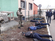 В ходе масштабной спецоперации задержана банда уголовников, терроризировавшая Житомирскую область
