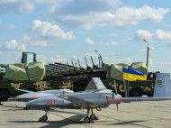 Порошенко передал ВСУ сотни образцов новейшего оружия: в том числе самолеты (фото, видео)