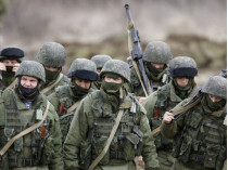российские военные в Крыму