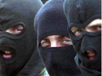 Преступники в масках