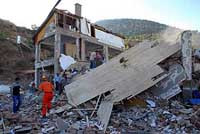 В результате обрушения общежития в турецкой провинции конья погибли 17 детей и 27 получили травмы