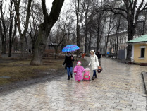 Синоптик предупредила о мокром снеге: какая погода ждет украинцев на этой неделе