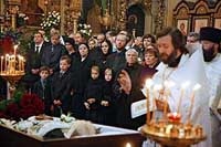 Одноклассница выдающегося писателя и общественного деятеля александра солженицына, четырехкратная чемпионка россии по шахматам вера тихомирова: «мужчины не любят, когда у них выигрывает женщина. Александр исаевич не был исключением»
