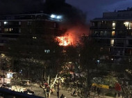 В Париже прогремел мощный взрыв в жилом доме: момент попал на видео