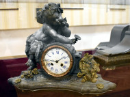 Стоят баснословных денег: в Киеве открылась выставка старинных часов (фото)