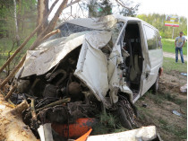 Трагический полет Transporter на Ирпенской трассе: водитель не выжил (фото)