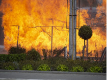 Заправку в Житомире охватил масштабный пожар: эагорелась цистерна с топливом (фото, видео)