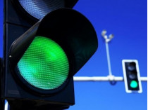 Зеленый сигнал светофора