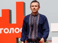 «Старая политика»: Вакарчук раскритиковал инициативы Зеленского и Богдана о референдуме