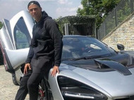 Криштиану Роналду похвастался роскошным авто за 1 млн евро (видео) 