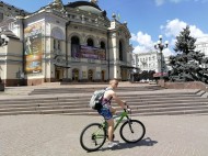 В Киеве в конце мая – начале июня перекроют ряд улиц: схемы объездов и движения транспорта