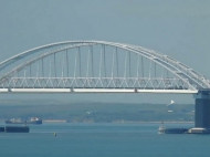 Оккупанты усиливают охрану Крымского моста