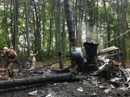 Крушение Ми-8 в Ровенской области: появились первые фото с места трагедии