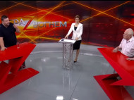 Степан Хмара облил блогера Андрея Полтаву водой в прямом эфире ТВ (видео)