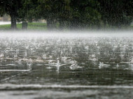 Солнце и дожди: синоптики дали прогноз погоды на первые выходные лета