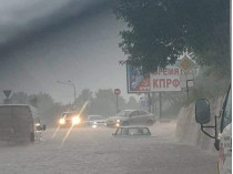 Севастополь ушел под воду из-за сильного ливня (фото)