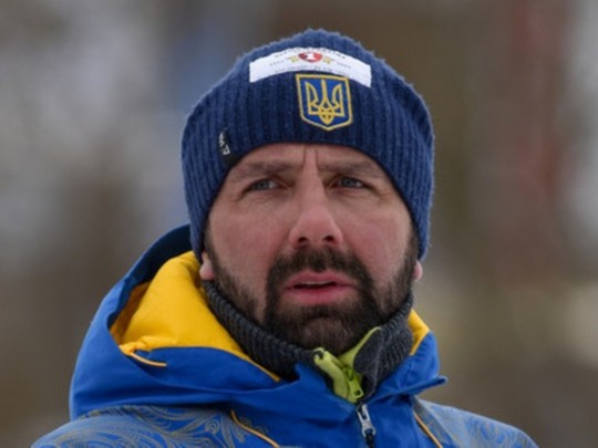Сборная Украины по биатлону осталась без тренера