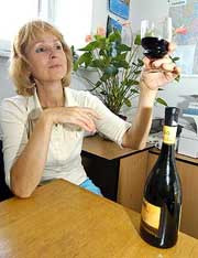 Почти половина(! ) продегустированных украинскими специалистами образцов вина из супермаркетов не содержала и следов винограда