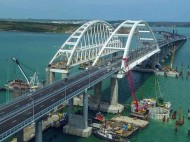 Полгода до трагедии? В РФ назвали дату начала движения поездов по Крымскому мосту