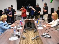 Новый формат: омбудсмены Украины и России создадут рабочую группу по освобождению всех осужденных