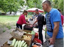 продуктовая ярмарка в Киеве летом