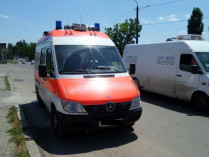 «Скорая» сбила ребенка на переходе, полиции пришлось устраивать погоню: подробности ЧП в Николаеве (фото)
