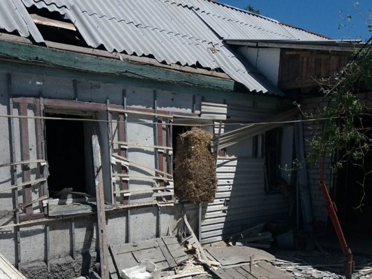 разрушенный дом в Авдеевке
