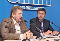 Виктор пилипишин: «если в столице объединят районы, оставшиеся чиновники не справятся с потоком киевлян»
