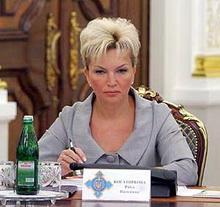 Раиса богатырева: «юлия тимошенко готова вести переговоры с партией президента, только если эта партия будет играть роль обслуги на барской охоте»