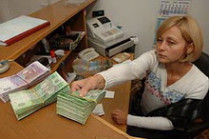 С января 2009 года минимальную зарплату предлагают увеличить до 770 гривен, а минимальную пенсию&nbsp;— до 568 гривен