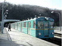 Леонид черновецкий: «все киевские пенсионеры и льготники будут ездить в метро бесплатно»
