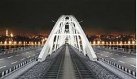 Всю шестиполосную автотранспортную дорогу и эстакады развязок нового дарницкого моста в киеве планируют закончить к 2011 году