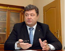 Сегодня на прямой линии «фактов» побывает председатель совета национального банка украины петр порошенко