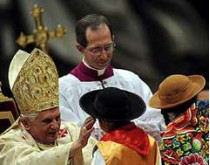 Папа римский отслужил рождественскую мессу