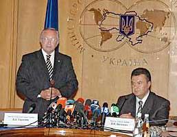 После встречи главы мид бориса тарасюка с премьером чехии премьер украины заявил, что тарасюк&nbsp;— не министр и им должна заняться генпрокуратура