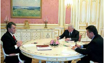Виктор ющенко: все договоренности между политическими силами, начиная с универсала, демонстративно игнорируются