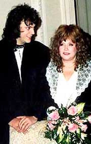 15 марта 1994 года в санкт-петербурге состоялось бракосочетание аллы пугачевой и филиппа киркорова