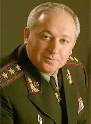 Генерал-полковник александр кихтенко: «наши военнослужащие никогда не пойдут на нарушение конституции и не выступят против своего народа»