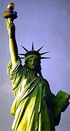 17 июня 1885 года из франции в нью-йорк была доставлена на пароходе 46-метровая статуя свободы