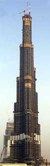 Недостроенное 141-этажное здание «бурдж дубай» стало самым высоким в мире