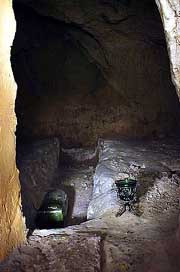 Из зверинецких пещер в киеве румынский монах похитил мощи преподобного андроника печерника, чтобы увезти их на родину