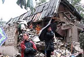 В ожидании начала массового приобретения жилья для пострадавших в результате взрыва риэлторы взвинтили цены на квартиры в днепропетровске