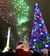 Праздничный фейерверк в новогоднюю ночь на главной площади киева продлится 20 минут и 8 секунд&nbsp;— как символ наступающего 2008 года