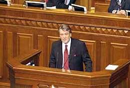 Виктор ющенко: «мы должны отказаться от политики двойных стандартов, вылезти из окопов, сложить оружие и подать друг другу руки»