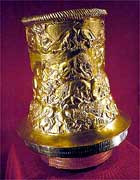 В сша посетители выставки скифского золота, подолгу рассматривавшие ритуальную чашу, теряли сознание