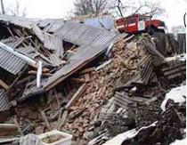 В одном из сел львовской области в неожиданно образовавшийся карстовый провал рухнул жилой дом