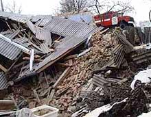 В одном из сел львовской области в неожиданно образовавшийся карстовый провал рухнул жилой дом