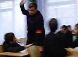 Учитель харьковской гимназии n 152 владимир лушницкий, уволенный за рукоприкладство, вернулся к ученикам